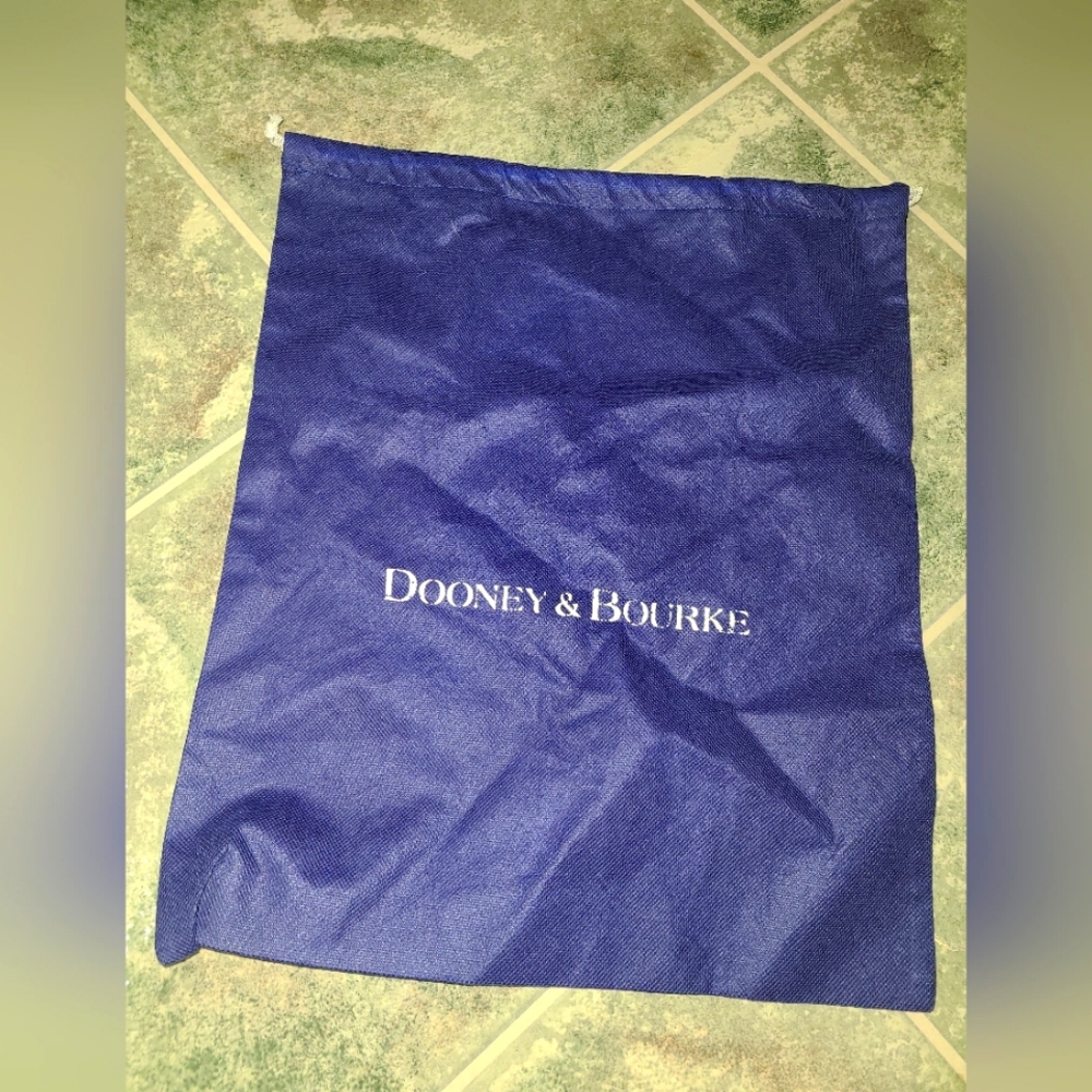 Dooney & Bourke Dust bag.